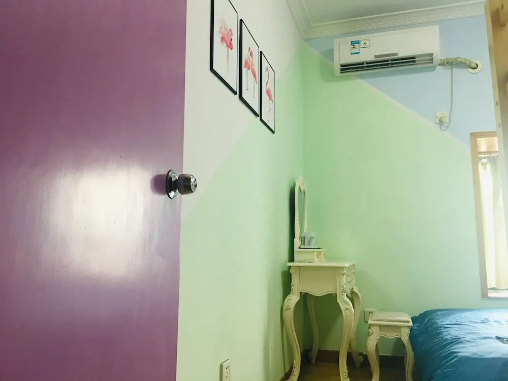 Mr Xu's Home