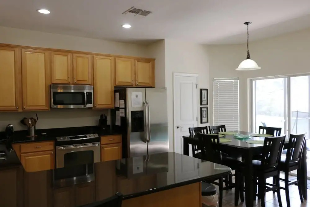 6BR 4BA Home in Windsor Hills by CV-2534