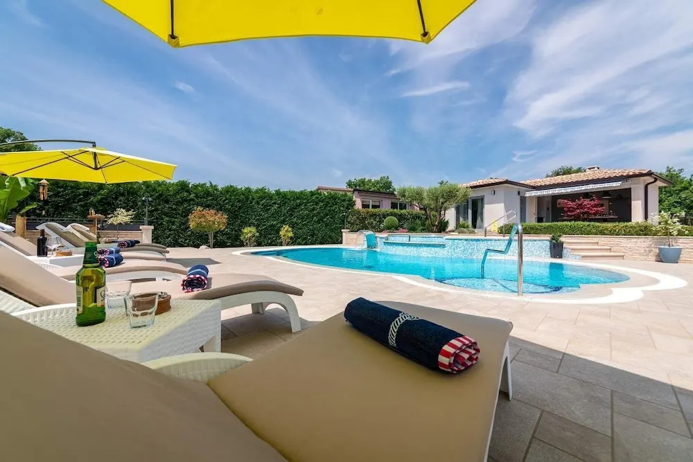 Villa Filton