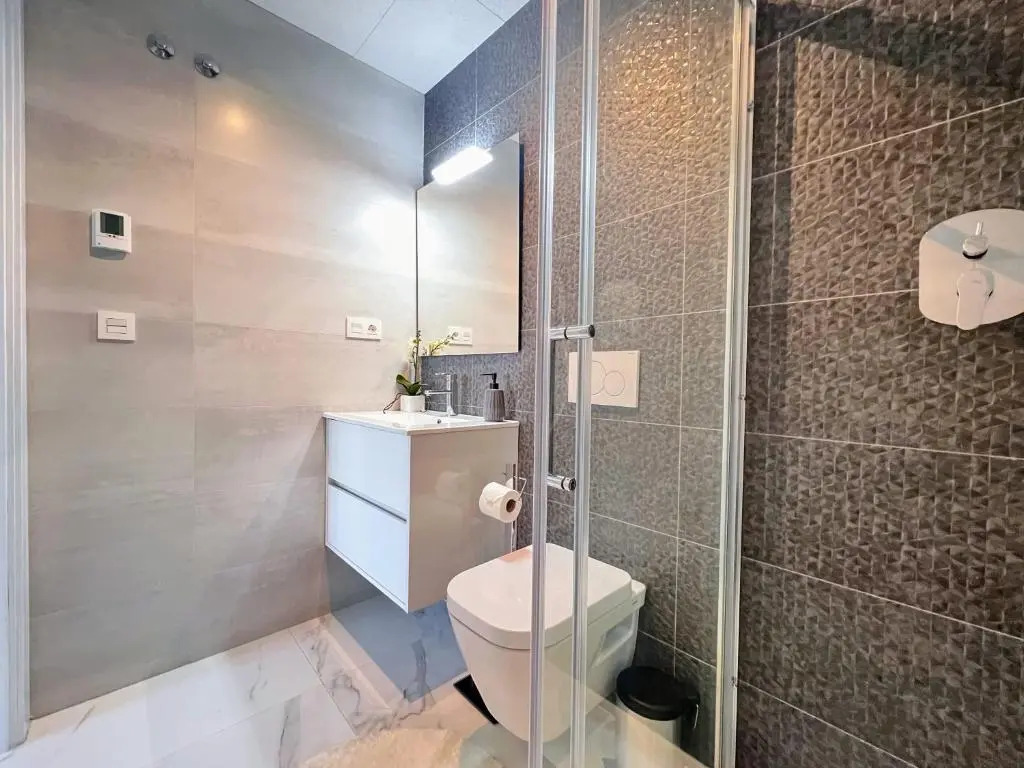 Luxury first floor apartment LA4