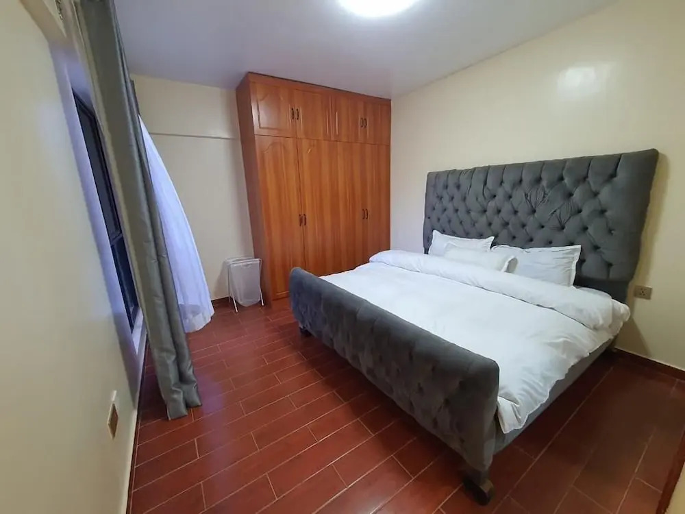 Lux Suites Kileleshwa Business Apartments