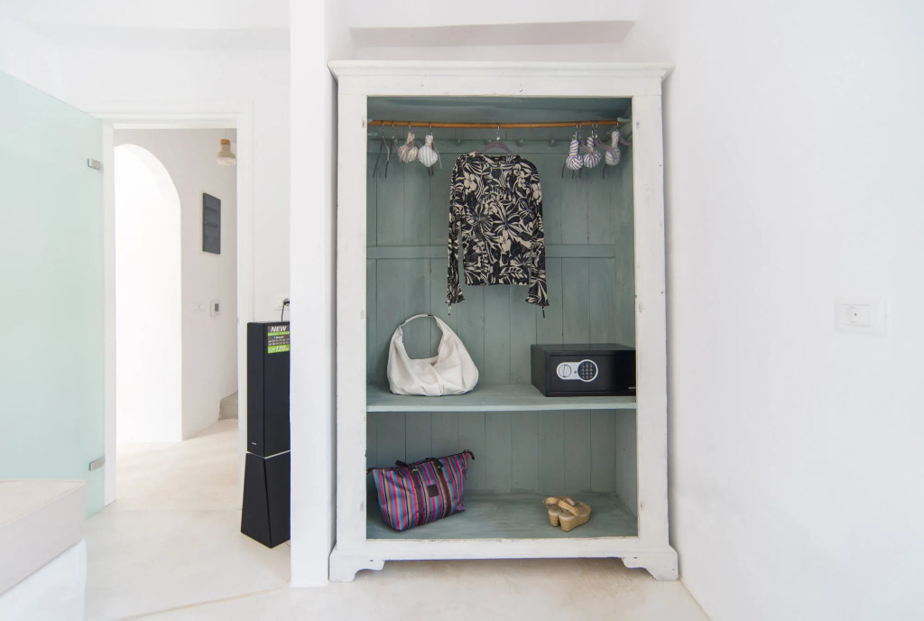 LAGADI SUITES by K&K