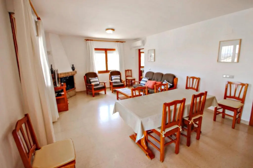 Laura-28A - traditionally furnished detached villa with peaceful surroundings in Calpe