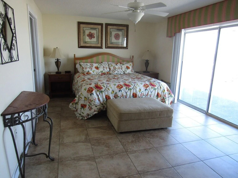Serenity by the Sea - 4 Bedroom 4 Bath - Oceanfront Pool Home