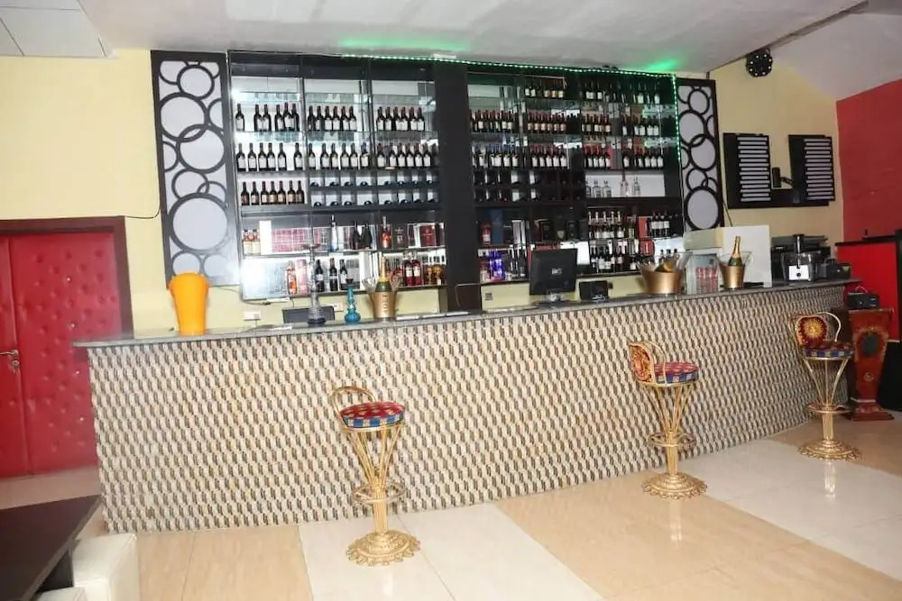 Zeus Paradise Hotel Abuja
