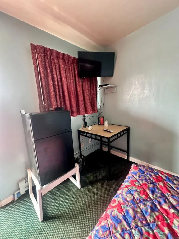 Your Motel