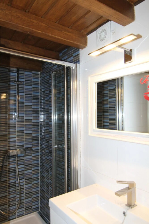 Room Boutique Plaza