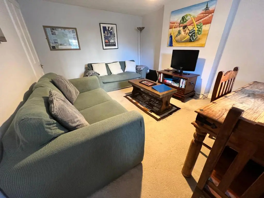 2 Bedroom Apartment ST9A, Ryde, Isle of Wight