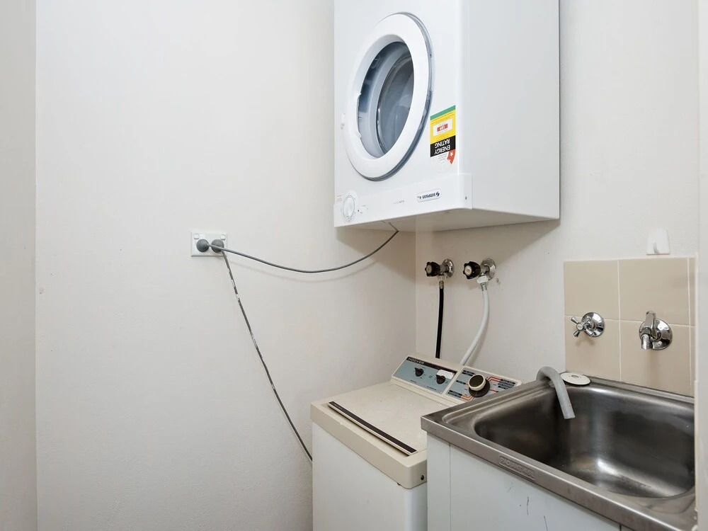 Sunset Towers,  Unit 6/25 Donald Street