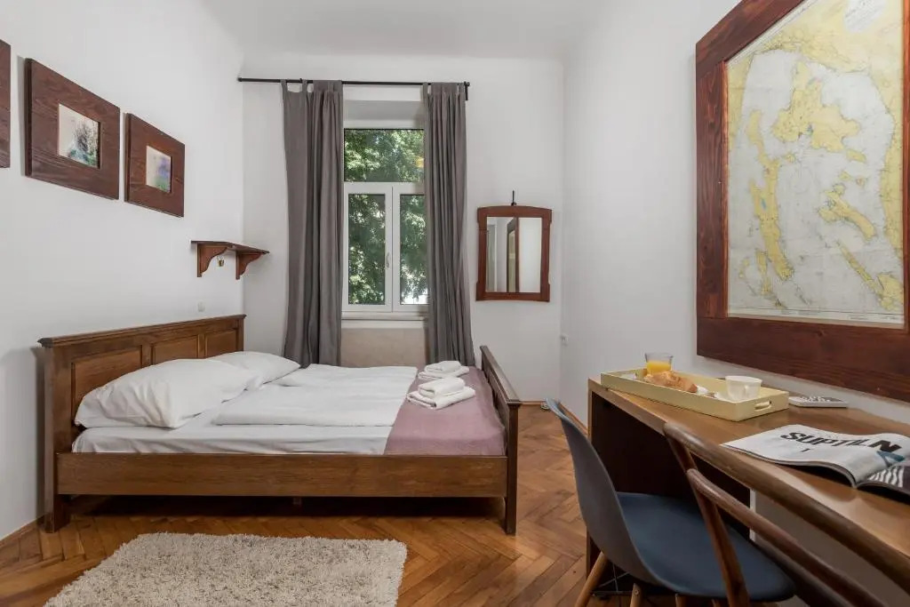 4 Bedroom Apartment