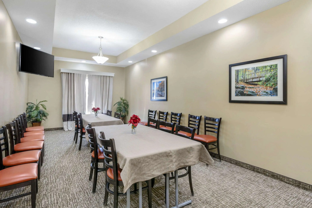 Comfort Inn & Suites La Grange - Louisville Area
