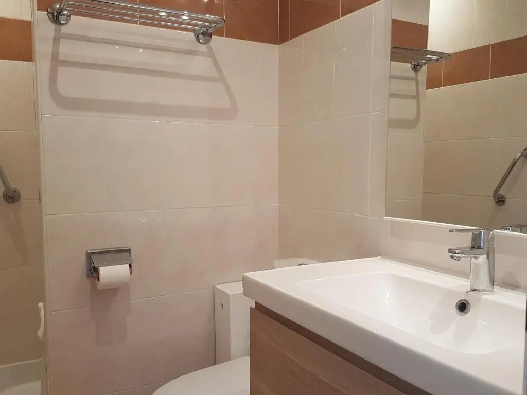 Appartement Saint-Raphaël, 1 pièce, 2 personnes - FR-1-466A-15