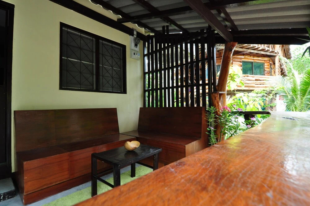 Phi Phi Backpacker - Hostel