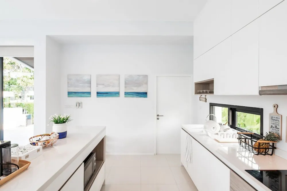 Luxury Residences 3-Bedroom Pool Villa Beach Access, Na Jomtien Pattaya