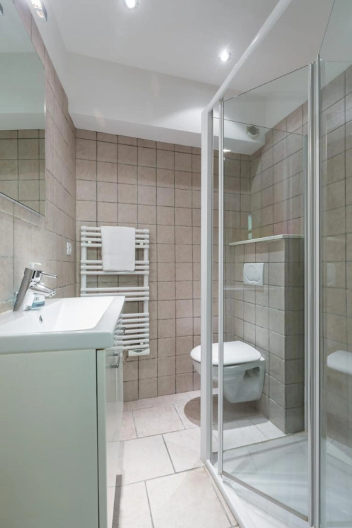 Very Charming Studio Apartment on Port in Cannes a Short Walk to Palais With Aircon and Internet - 411