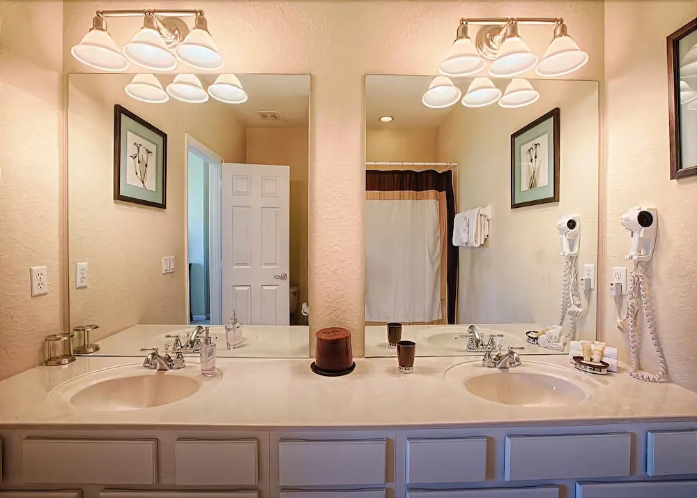 Bayshore Luxury at Vista Cay