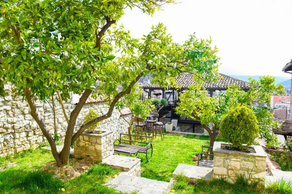 Villa ELMAR
