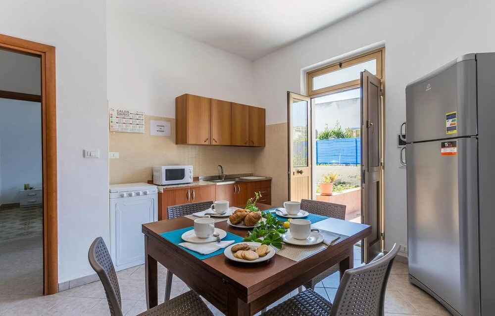Stunning Home in Noto With 2 Bedrooms