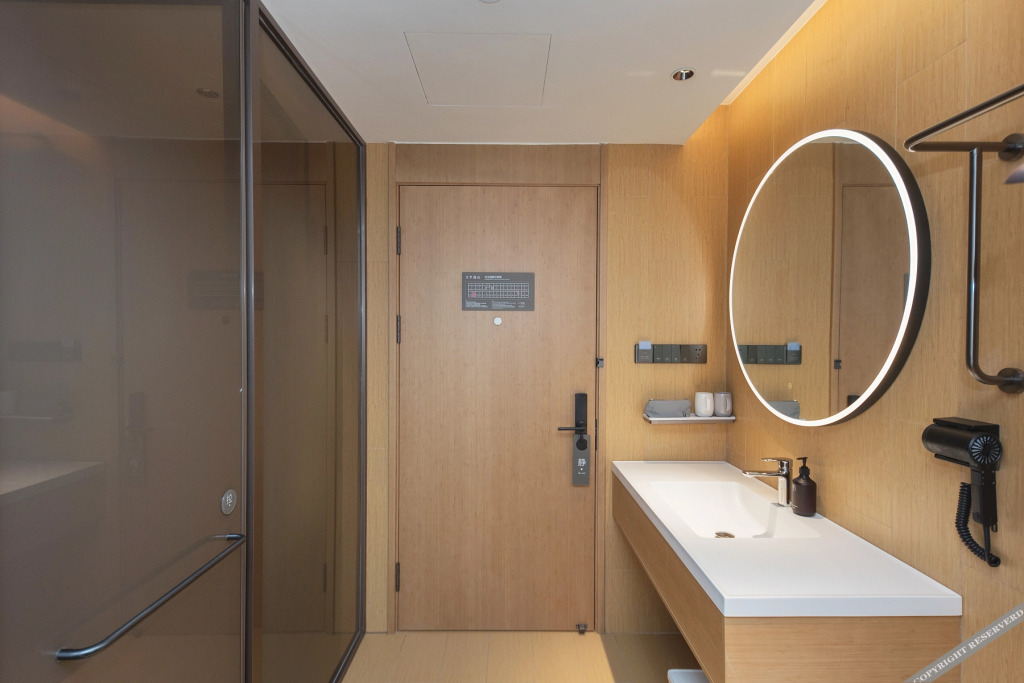 Ji Hotel (Shanghai Bao'an Road Subway Station Stor