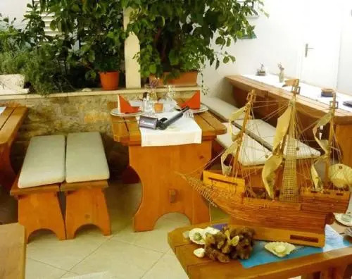 Apartment Supetar Ive Vojnovica
