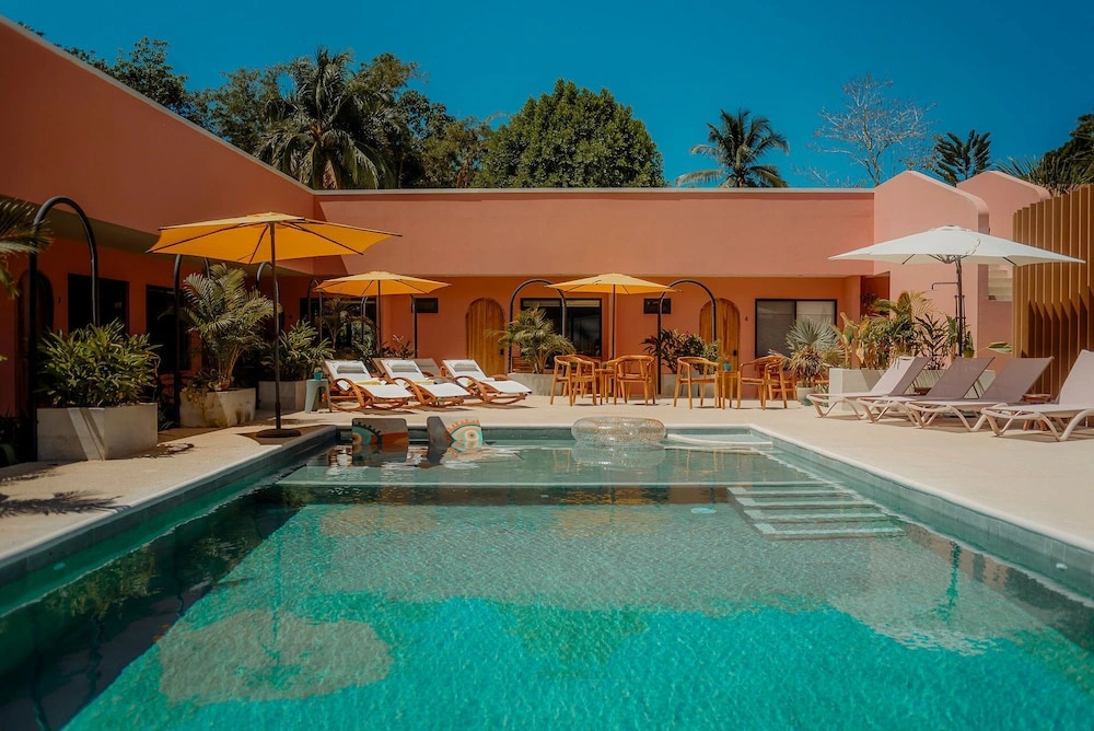 Hotel Amavi