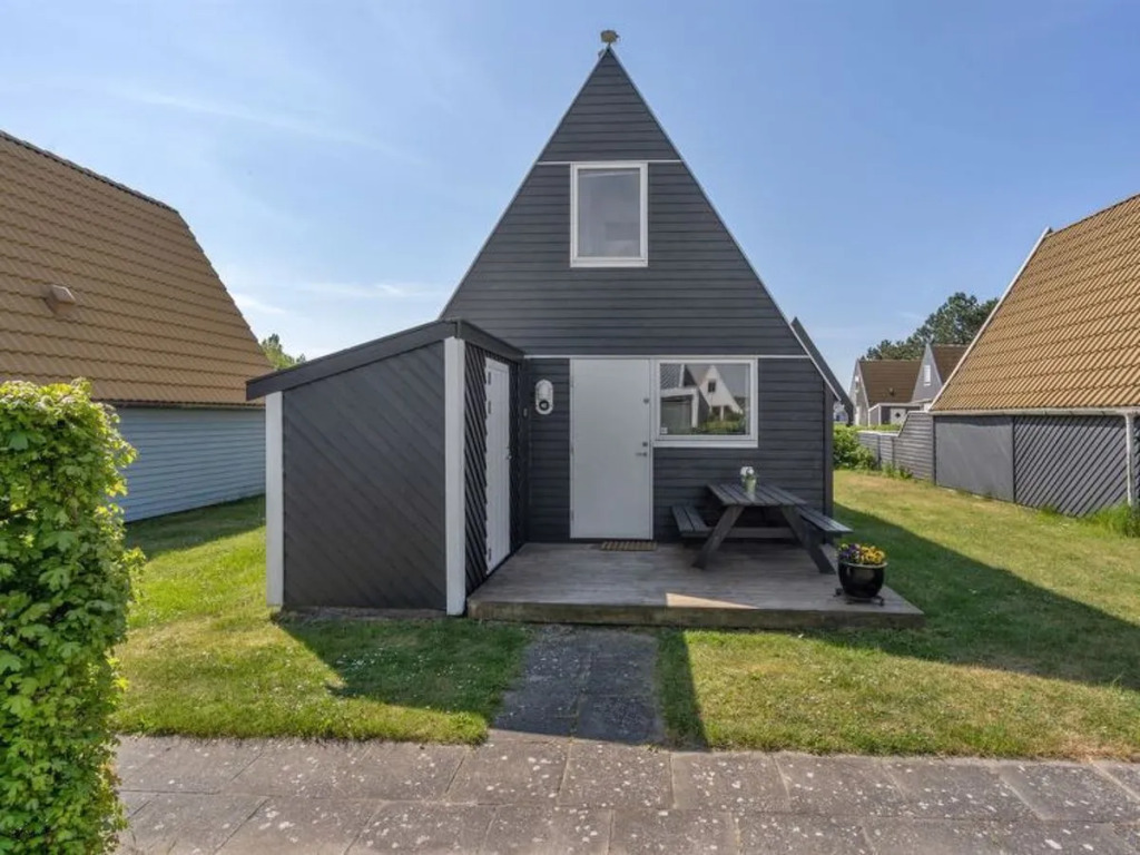 "Mijat" - 150m from the sea in Lolland, Falster and Mon