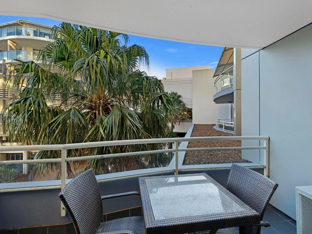 Waterfront Apartment 114