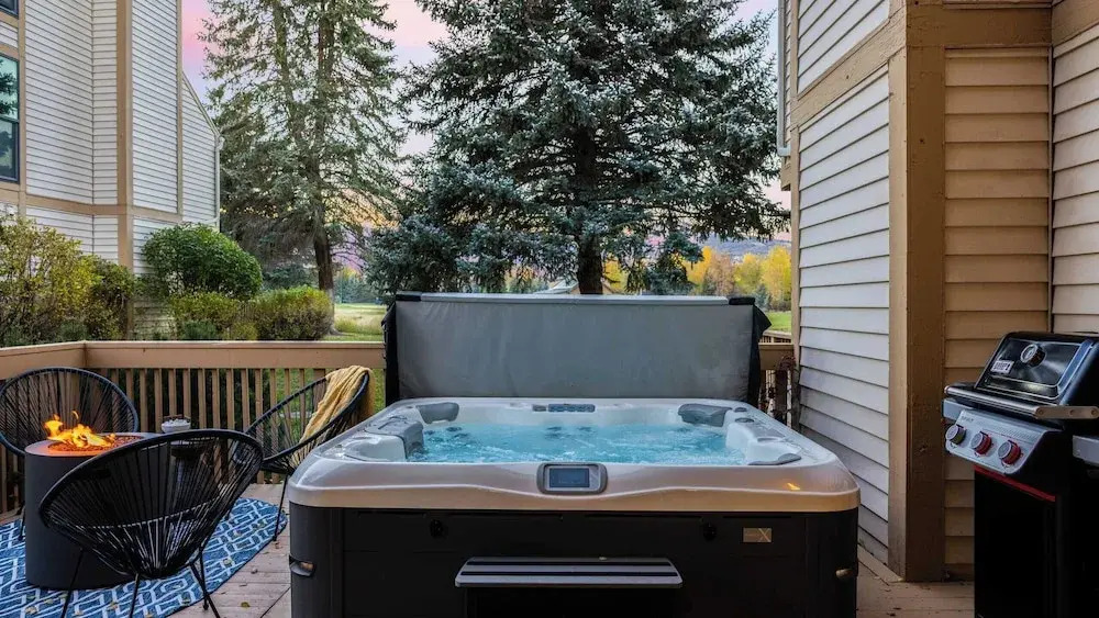 Stylish 3-story Retreat With Hot Tub & Firepit Near Park City High West Hideaway by Avantstay
