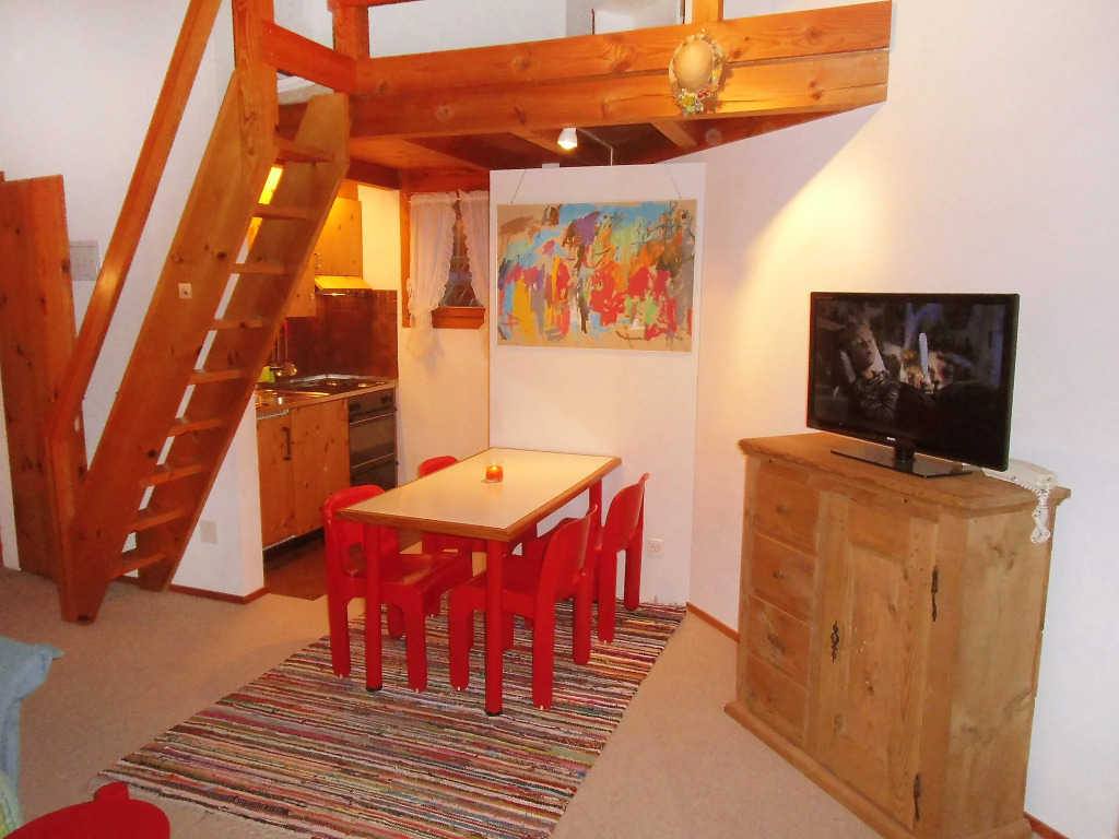 Apartment Girun by Interhome