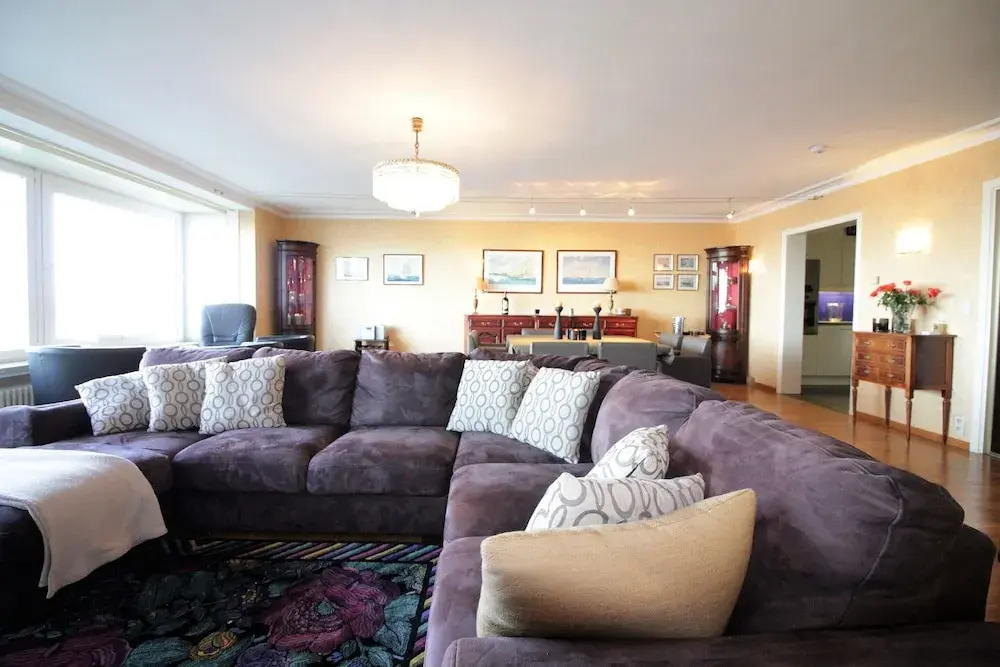 Apartment in Het Zoute Near Zeedijk Promenade