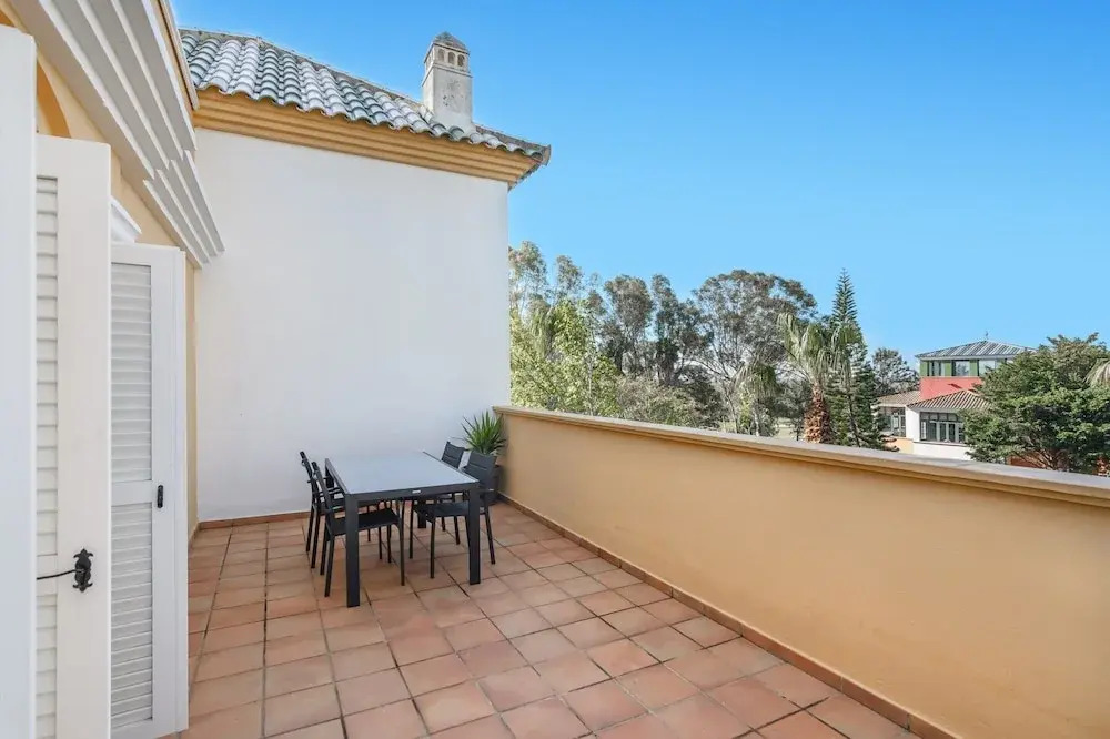 Flat Near Isla Canela Golf