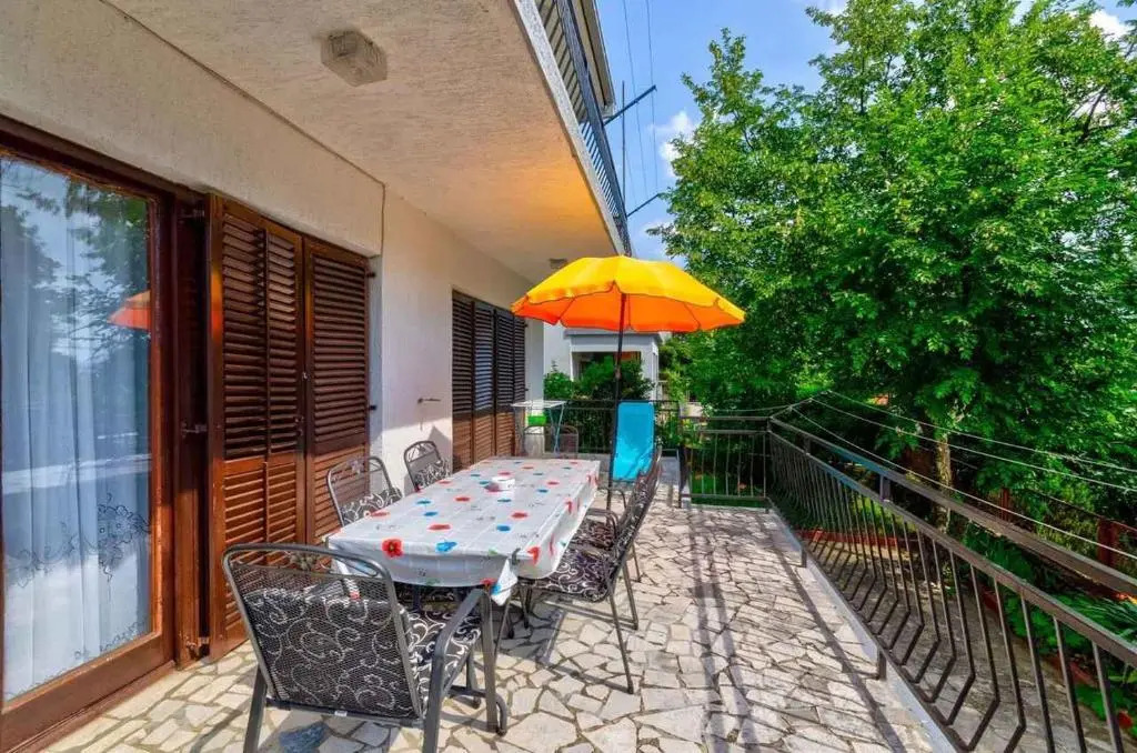 Apartment in Jadranovo 39395