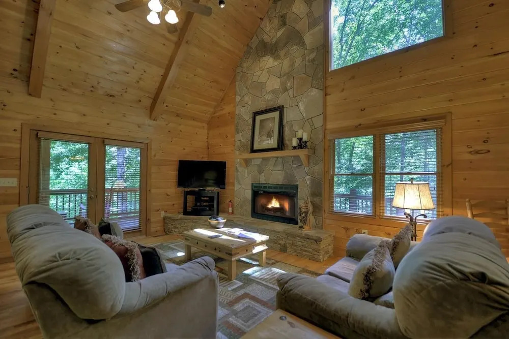 Rock Eagle Hideaway