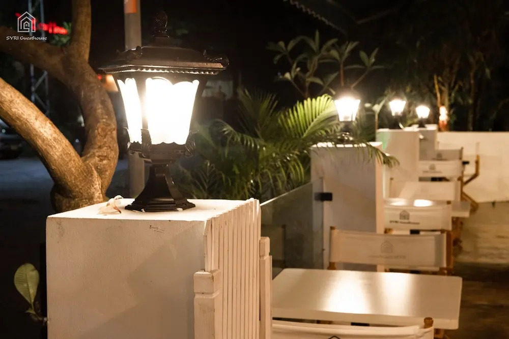 SYRI Guesthouse Vientiane Hostel & Cafe