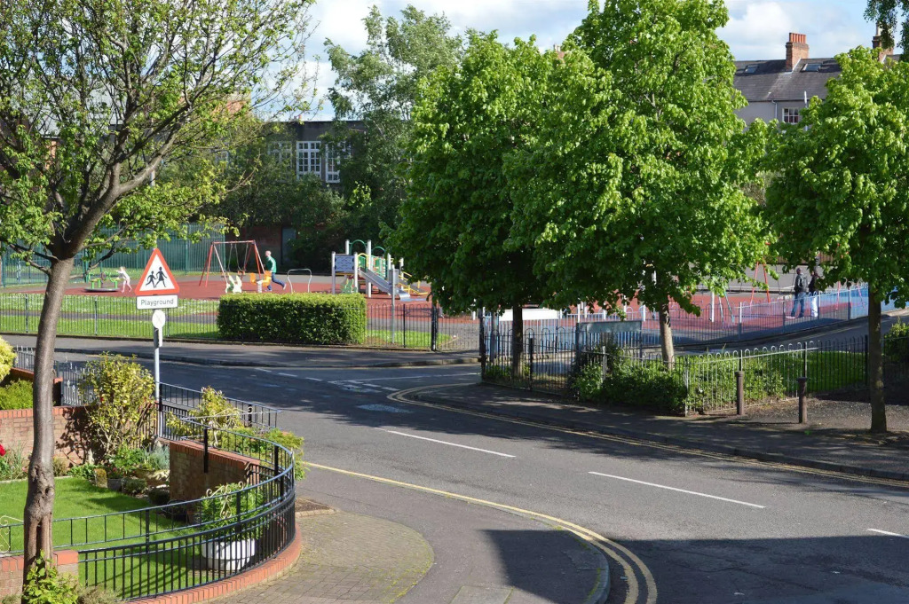 Central Belfast Apartments - Salisbury Residences