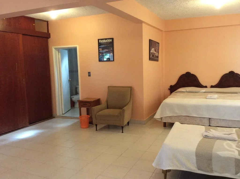 Hotel Maris