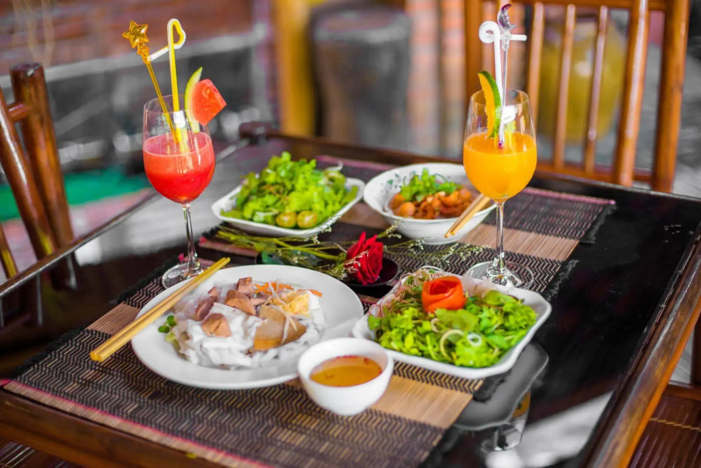 Calm House Hotel Hoi An 1