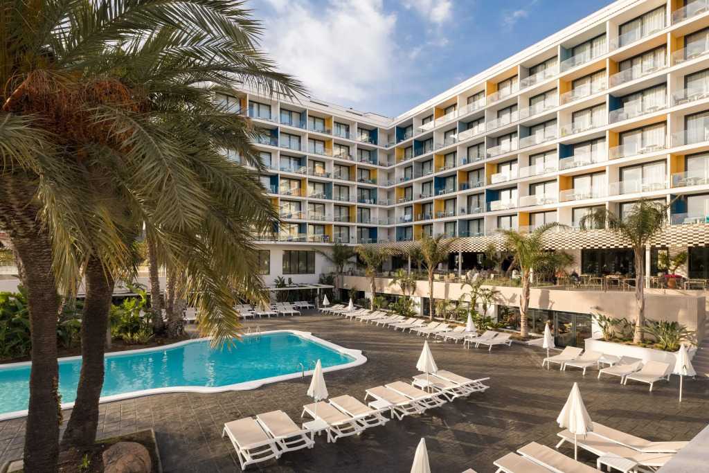 AQUA Hotel Silhouette & Spa