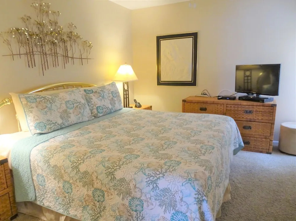 Midnight Cove II - 137 2 Bedrooms 1.5 Bathroom Condo