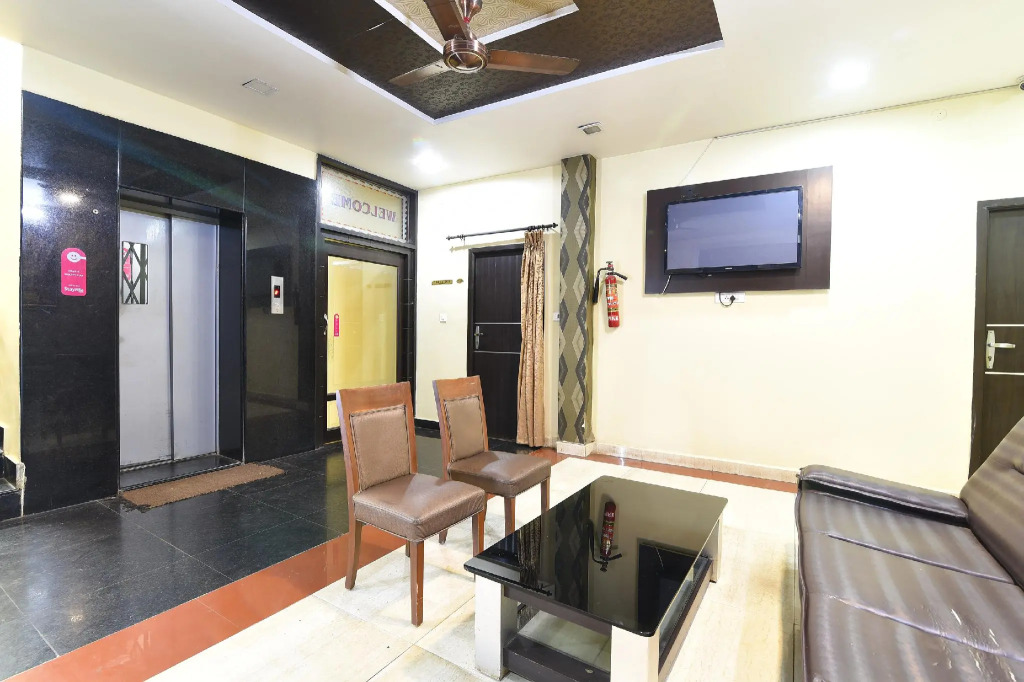 Capital O 41636 Celebrations Residency