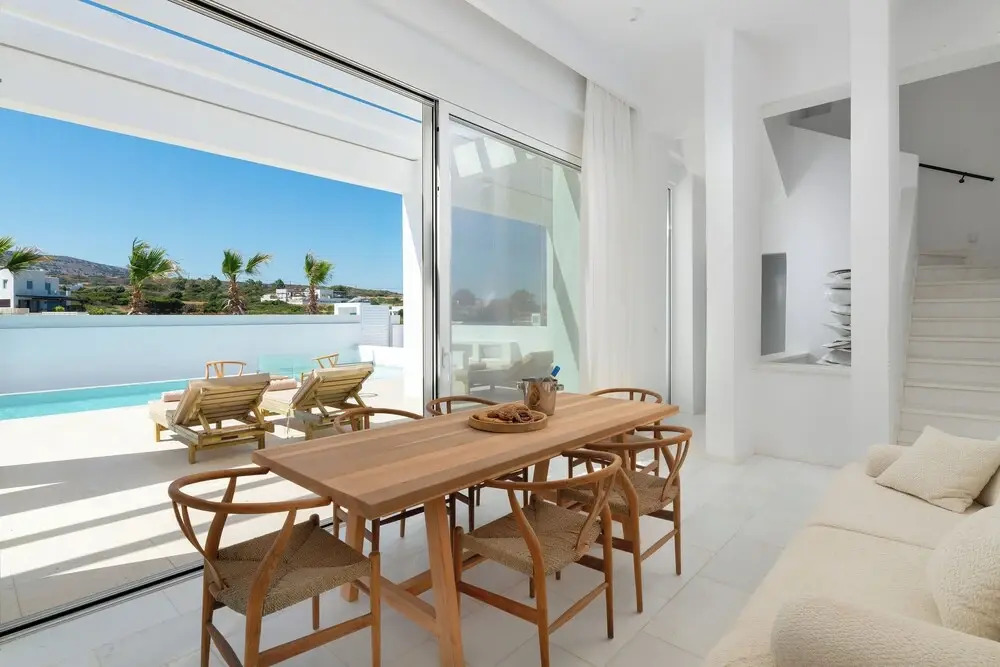 Sealove Villa - Luxury Pool - Up to 21 Guests