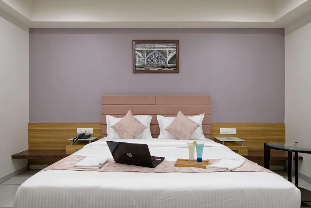 HOTEL AURELLIA