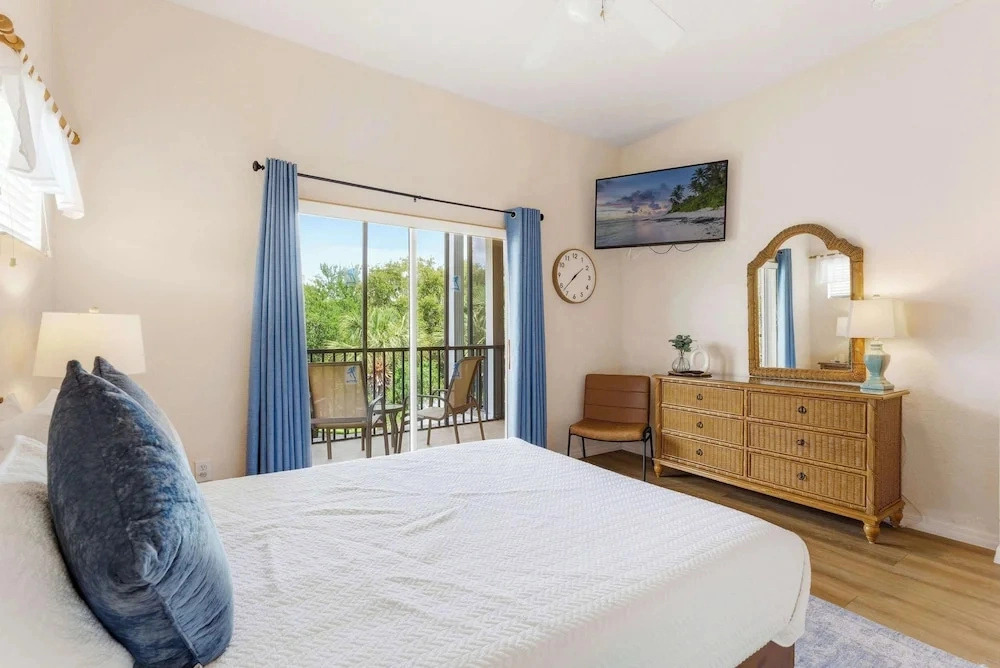 Vacation Dreams at Bahama Bay