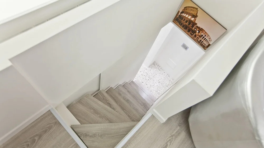 Rental In Rome Colour Colosseum Loft