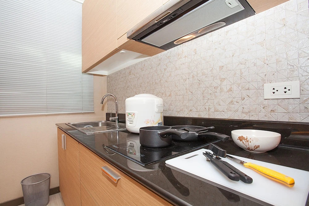 Jomtien Lamore Villa 2 Bedroom with Jacuzzi Pool