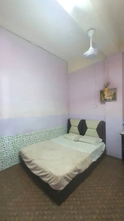 Hotel O Penginapan Almera