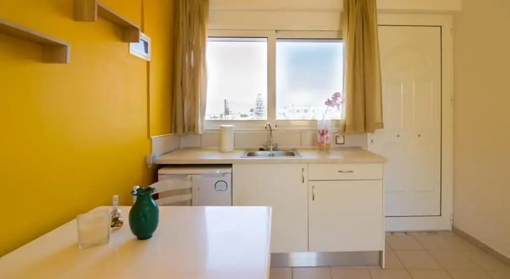 Kamaria Apartments