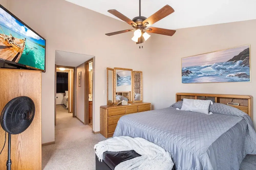 Amazing Lakefront Pool On Coveted Horseshoe Bend!