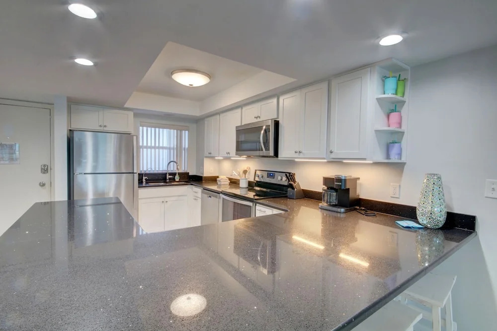 346 El Matador 2 Bedroom Home by RedAwning