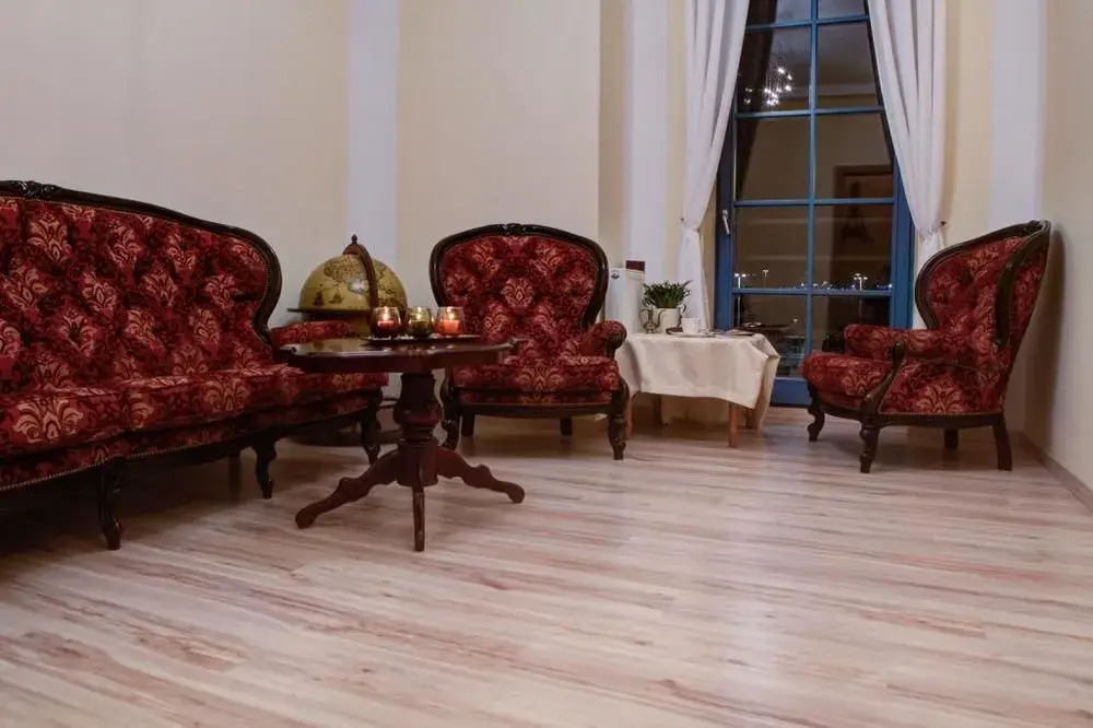 Five Stars Apartments